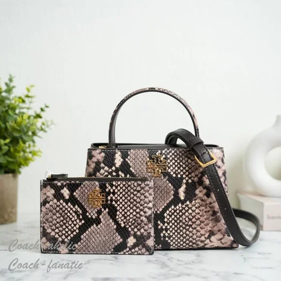 ＊TORY BURCH＊ Britten Snake Embossed Crossbody Bag Amazon.com: Tory Burch Britten Snake Embossed Shoulder